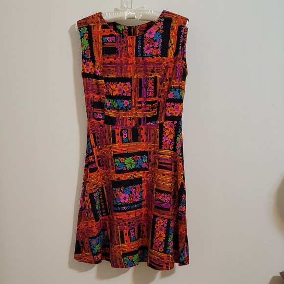 60s Vintage Tiki Mini Dress by Hobnobber Naturally - 26.5 waist - Picture 1 of 5